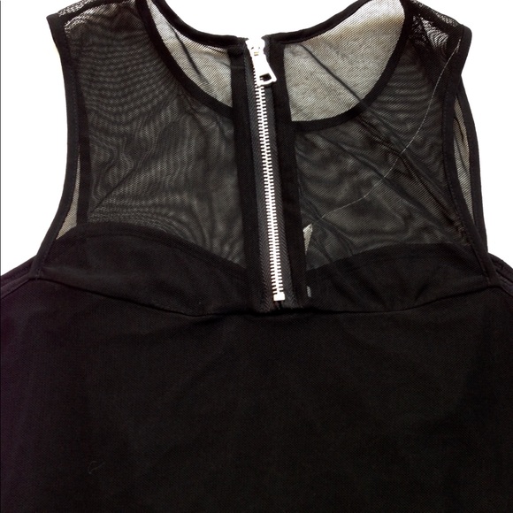 Cache Sleeveless Top - Picture 4 of 7